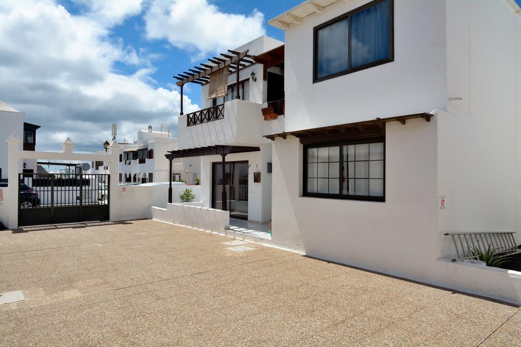 Jarenal Close To The Beach Guacimeta By Pvl Playa Honda  Room photo